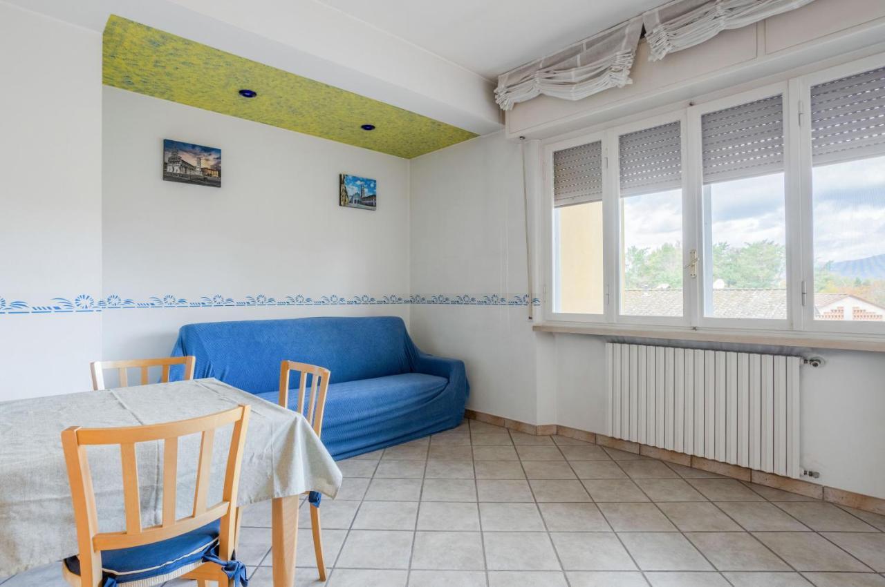 Lucca Roomy Apartment With Balcony And Parking! ภายนอก รูปภาพ